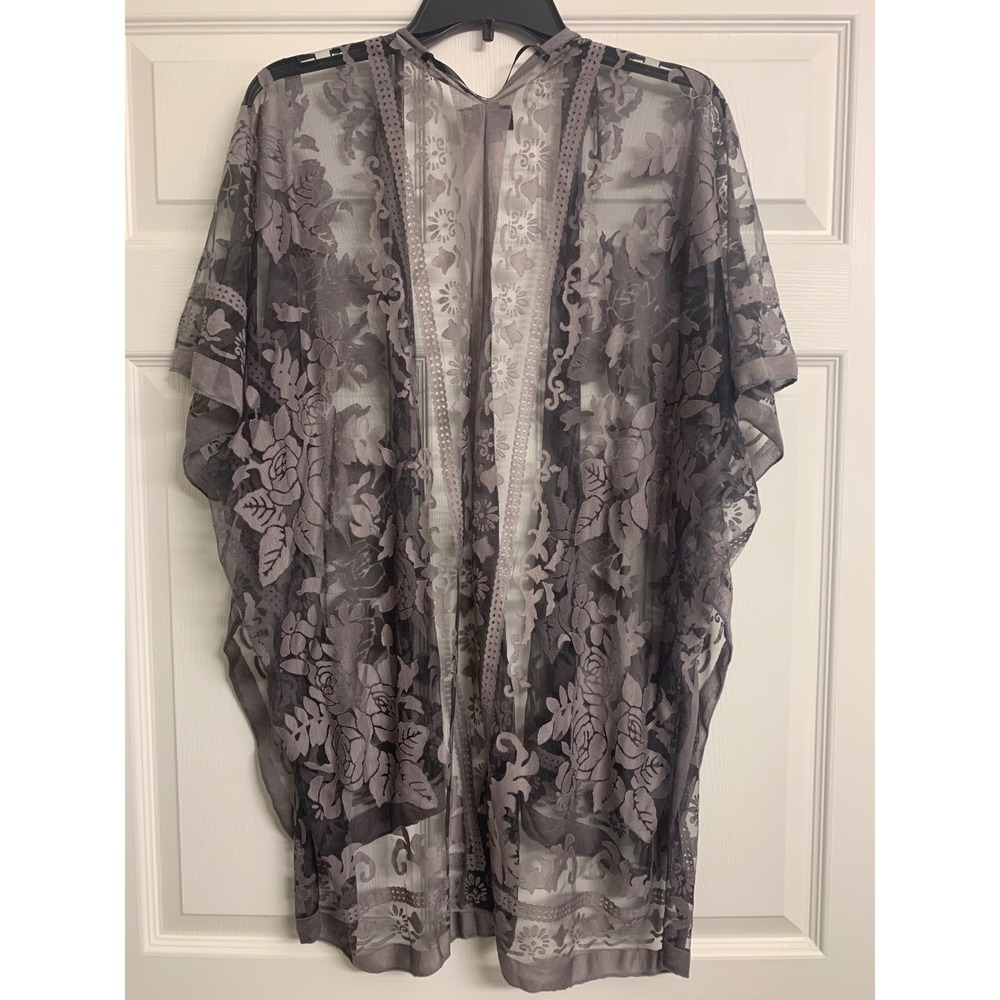 David and Young Sheer Floral Kimono Shrug in Gray and Charcoal - Picture 2 of 7